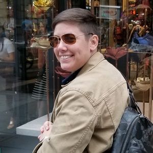 Meet your Posher, Rachel